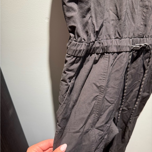 Lululemon Athletica Black Sleeveless Jumpsuit - Picture 2 of 10